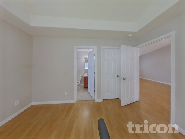 Building Photo - 2305 Cutler Ct