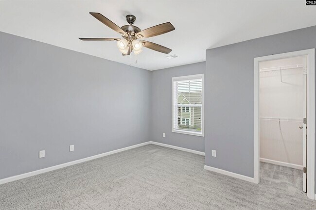 Building Photo - 728 Bustling Br Ln