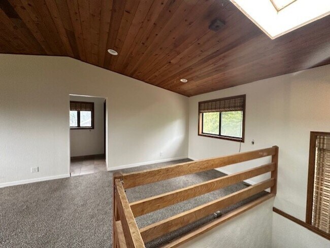 Building Photo - 94217 Terrace Garden Way