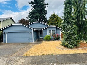 Building Photo - Beautiful One Level Home w/ RV Parking