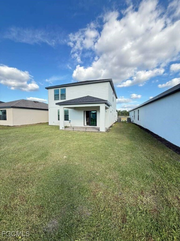 Building Photo - 1032 Caloosa Breeze Dr