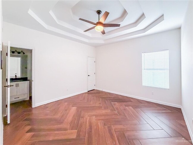 Building Photo - 17 N 9th St