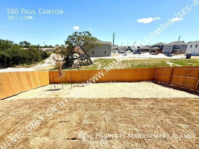 Building Photo - 580 Paul Cyn