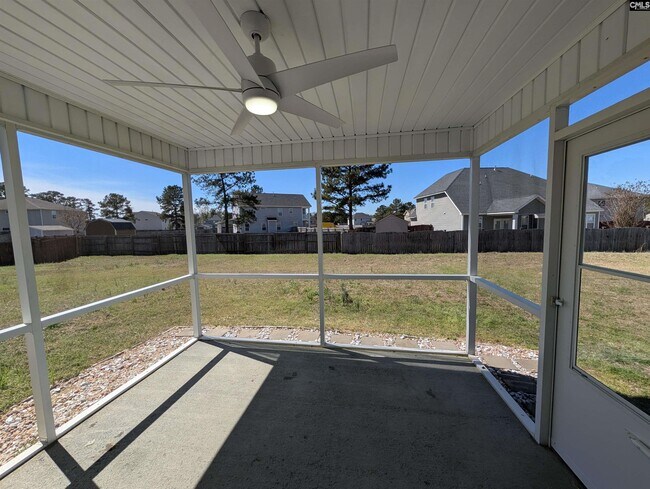 Building Photo - 13 Lillie Ln