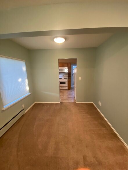 living/dining room - 1036 SW 149th St