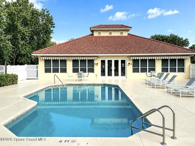 Building Photo - 781 Glen Abbey Way