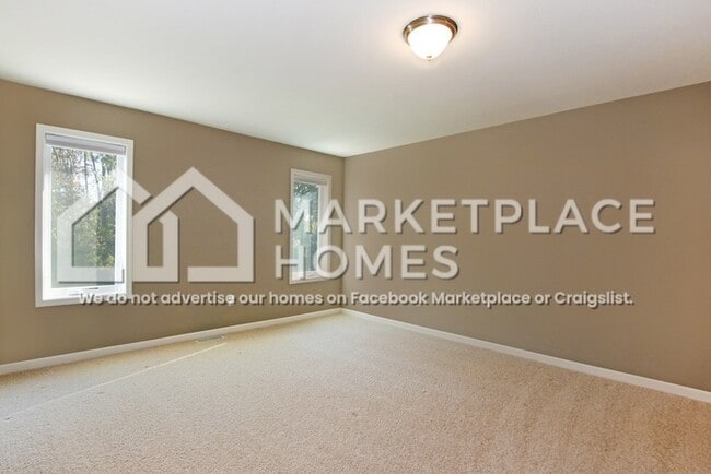Building Photo - 3738 Byram Cir