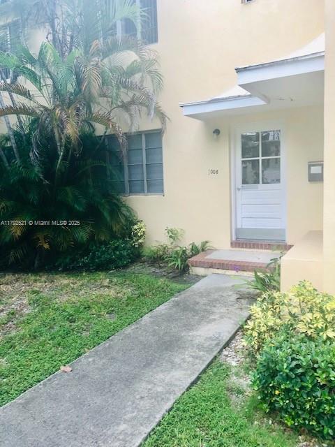 Building Photo - 1008 E Ponce De Leon Blvd