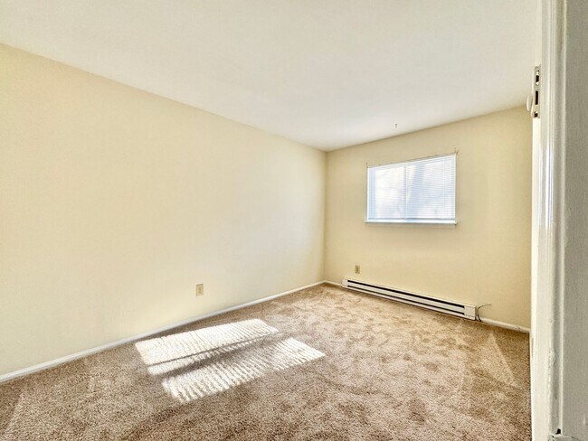 Building Photo - 3 BR Brick Home convenient to INT 85