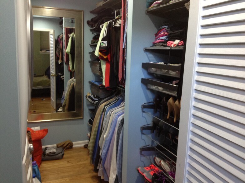 Building Photo - 1715 15th St NW