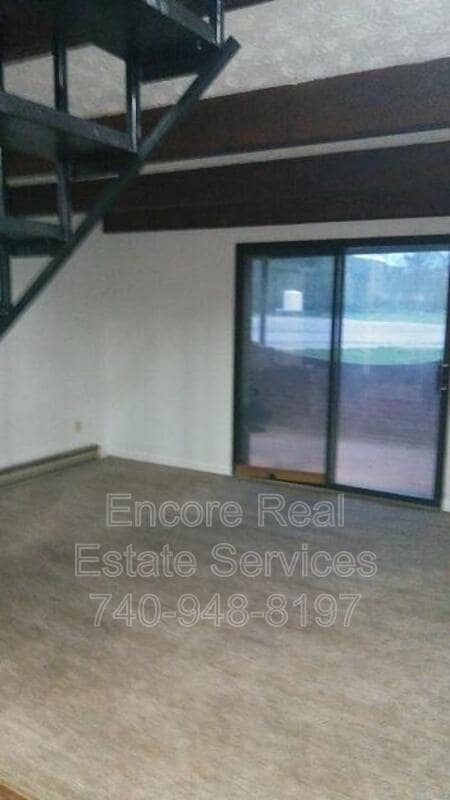 Building Photo - 1119 Hollander St
