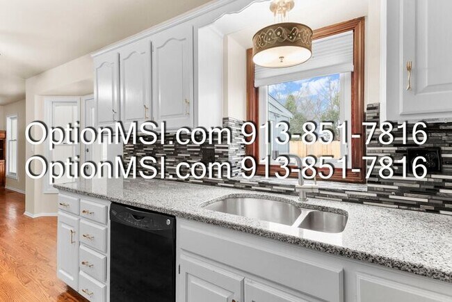 Building Photo - Welcome home to this charming two-story in South Woods subdivision