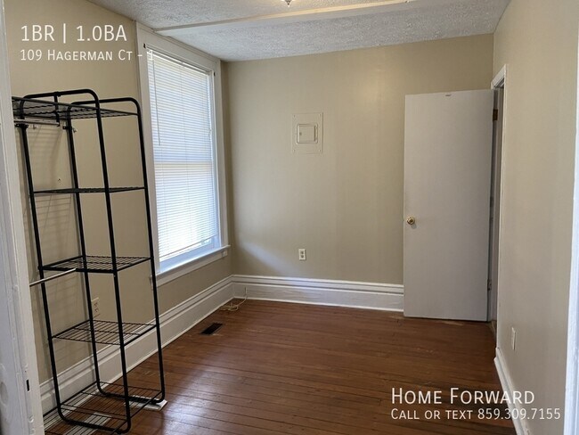 Building Photo - 109 Hagerman Ct