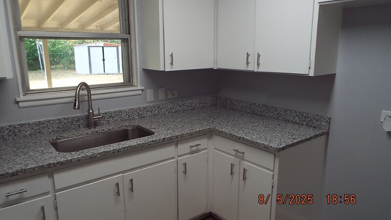 Building Photo - 6315 Wigwam Dr