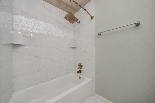 Building Photo - 18330 Enchanted Rock Trail