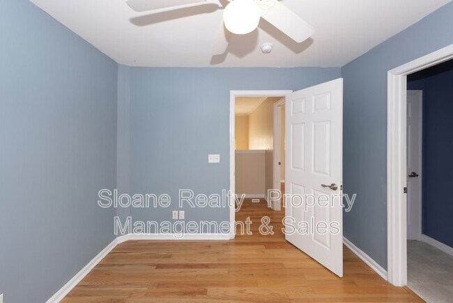 Building Photo - 112 Tanglewood Cir