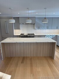 Building Photo - 141 West Ave