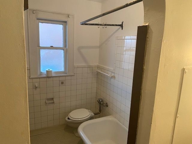 Building Photo - 12 West Hudson Ave Apt. 4