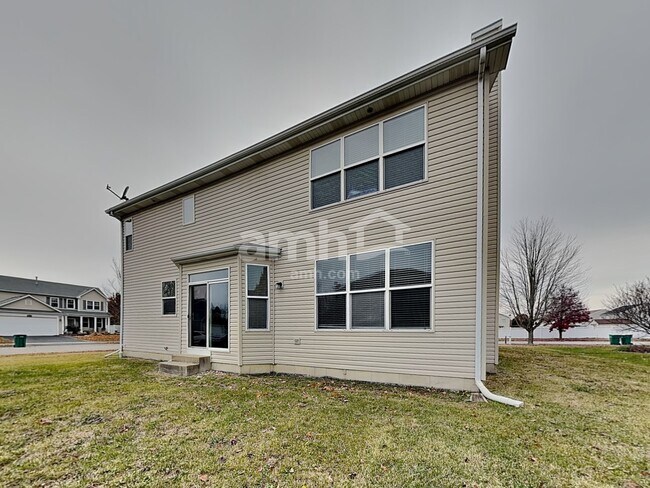 Building Photo - 6512 Fitzer Dr