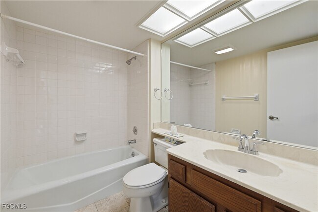 Building Photo - 4150 Belair Ln