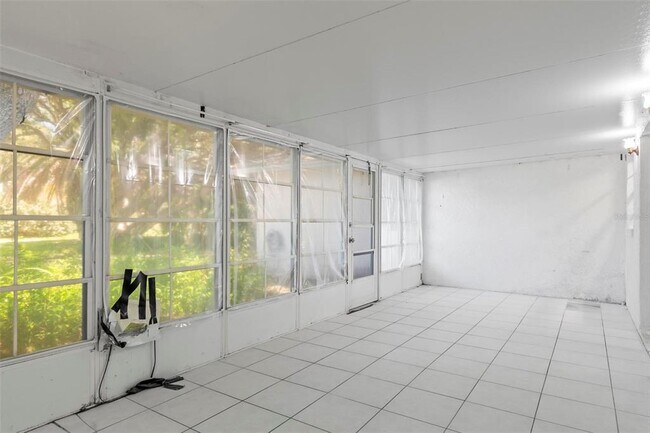 Building Photo - 1205 S Flagler Ave