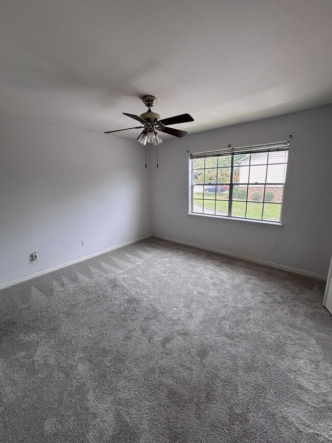 Building Photo - 2643 Southbury Cir