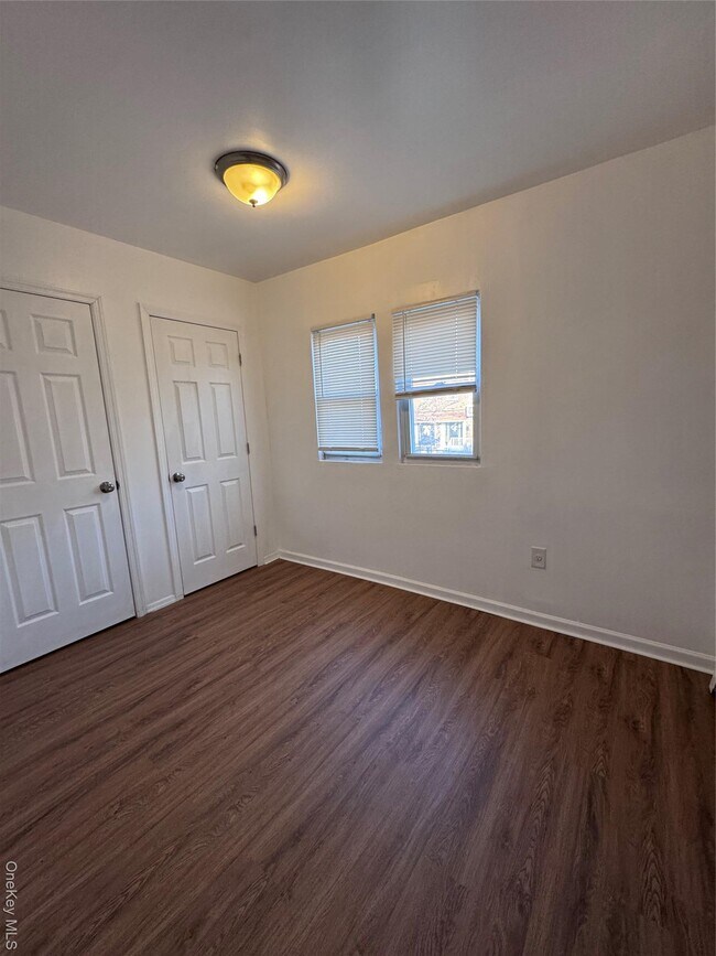 Building Photo - 3951 De Reimer Ave