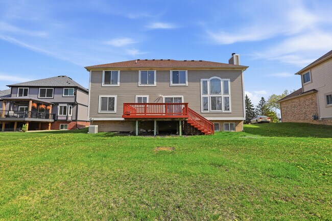 Building Photo - 26493 Isleworth Point