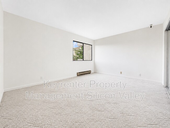 Building Photo - 400 Ortega Ave