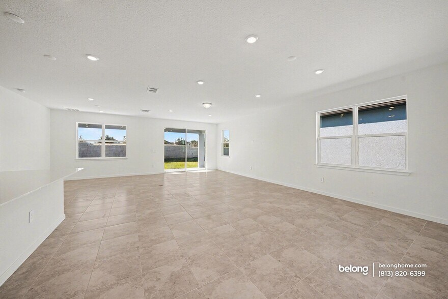 Building Photo - 9711 Redwood Hts Rd