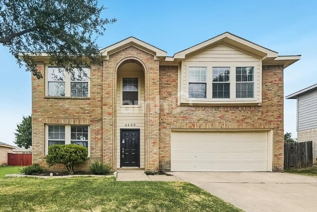 Building Photo - 4405 Statesman Ln
