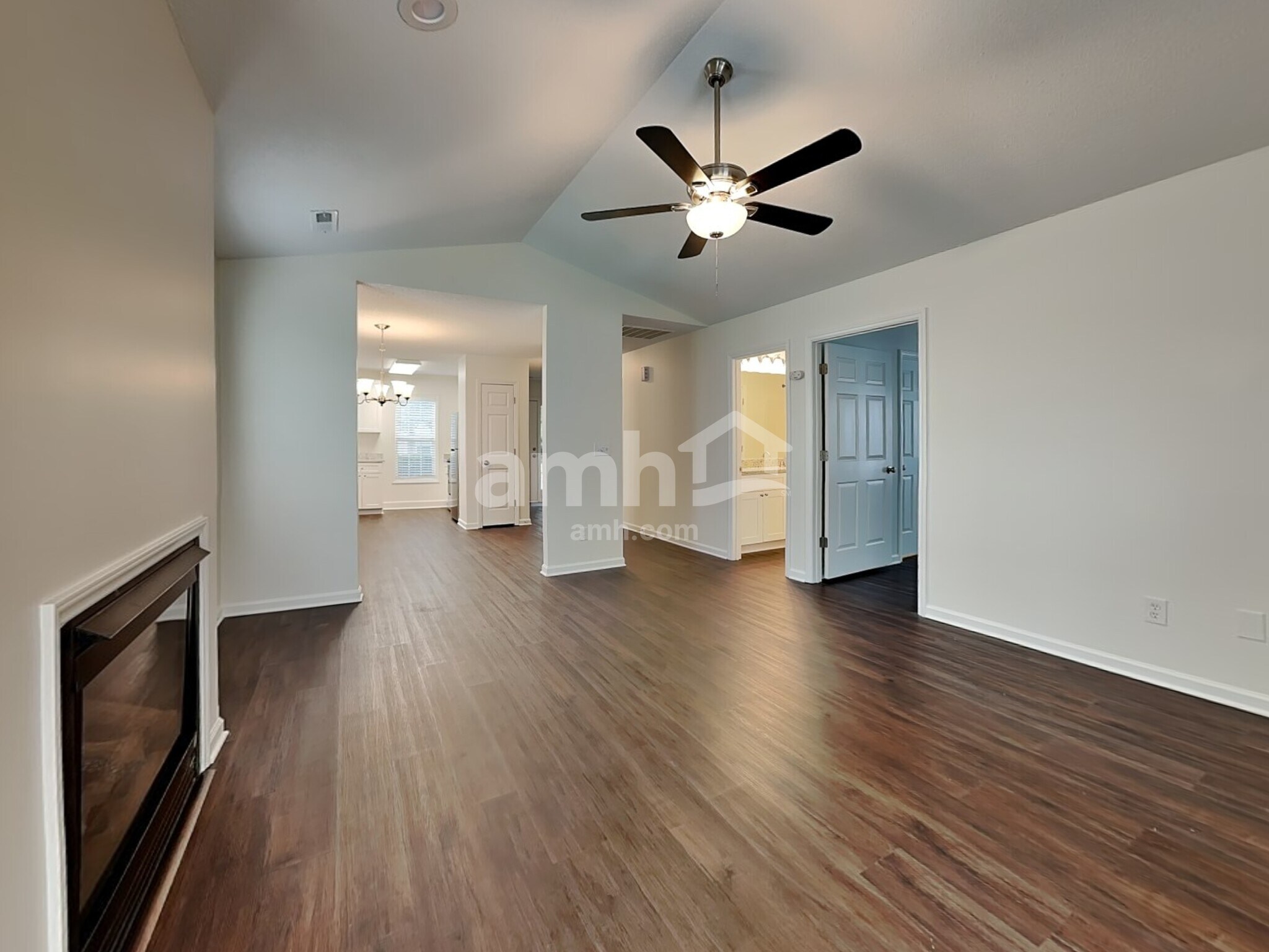 Building Photo - 5715 Regent Village Dr