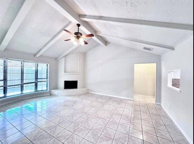 Building Photo - 9110 Gustine Ln