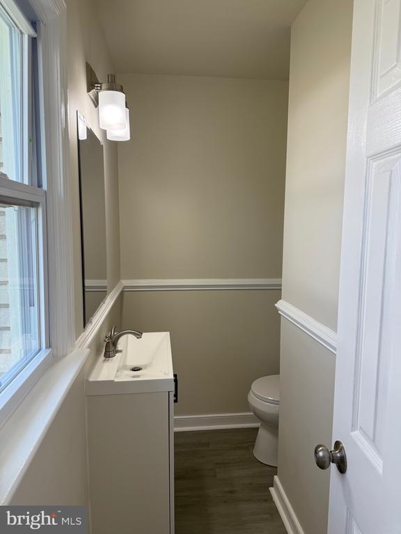 Building Photo - 10421 Tidewater Trail