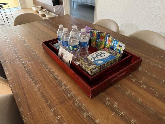 Building Photo - 3600 Mystic Pointe Dr