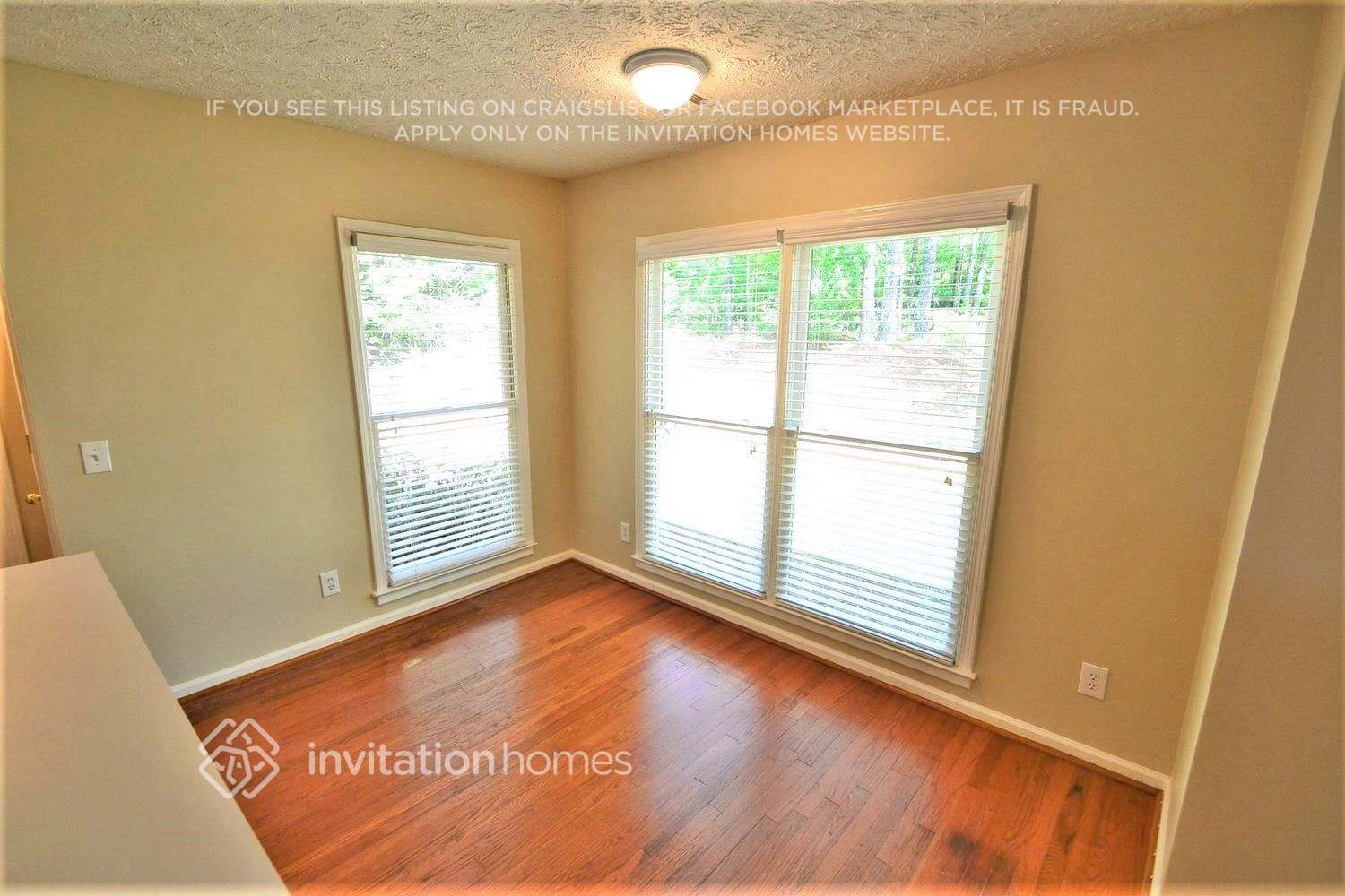 Building Photo - 2601 Dreux Ct