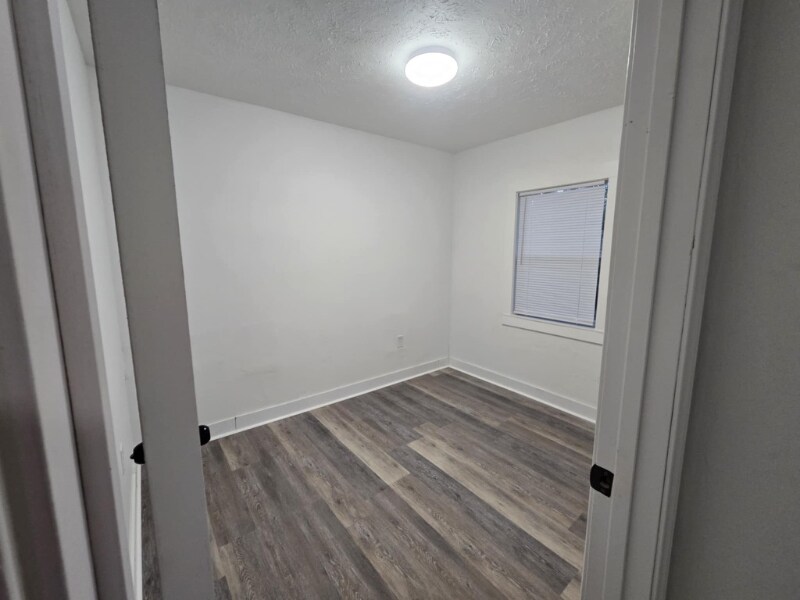 Building Photo - 334a Myer Ave