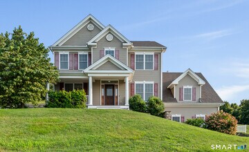 Building Photo - 5 Rolling Hills Dr