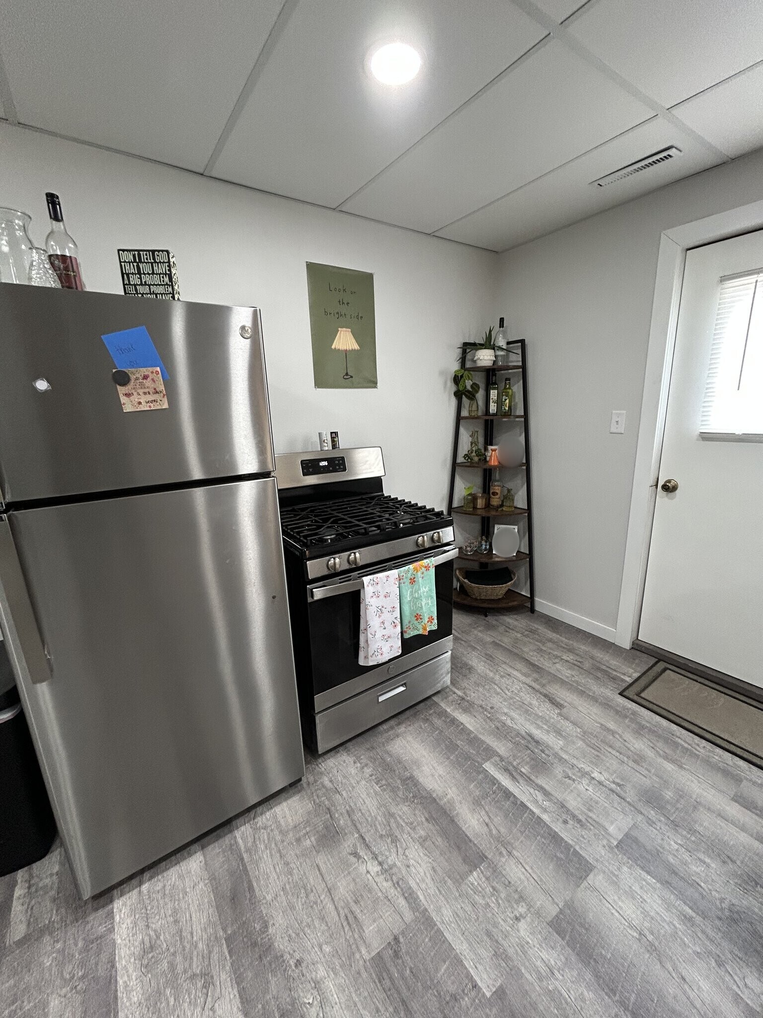 Building Photo - 322 Oskaloosa St