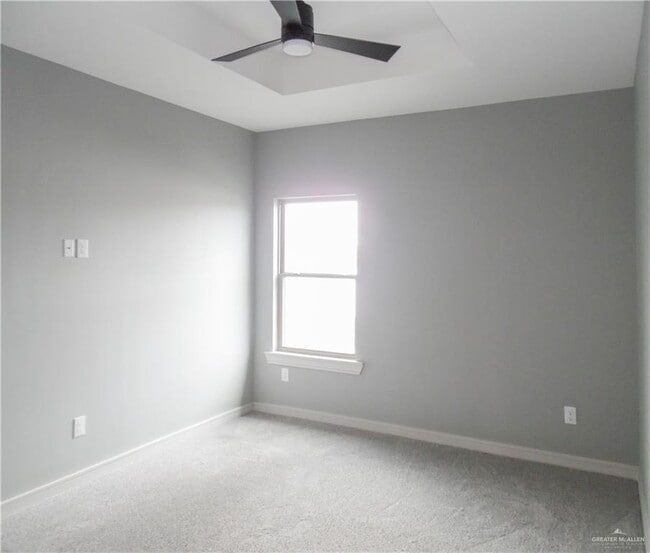 Building Photo - 19 New Combs Rd
