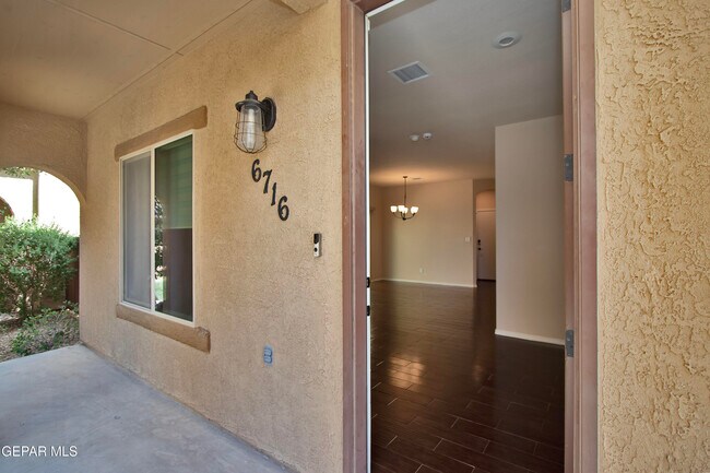 Building Photo - 6716 Red Canyon Sage Ln