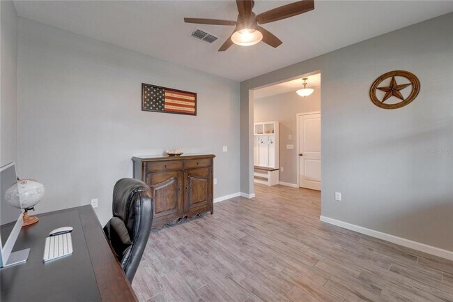 Building Photo - 13113 Rain Lily Dr