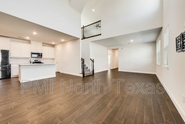 Building Photo - 6013 Wildflower Wy