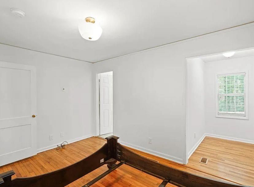 Building Photo - 2371 Ben Hill Rd