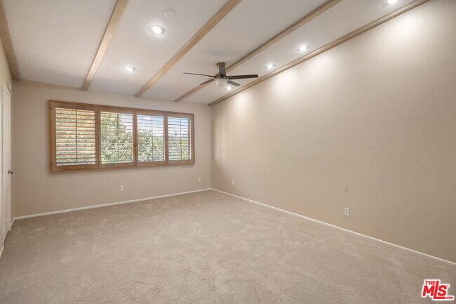 Building Photo - 2748 Bottlebrush Dr