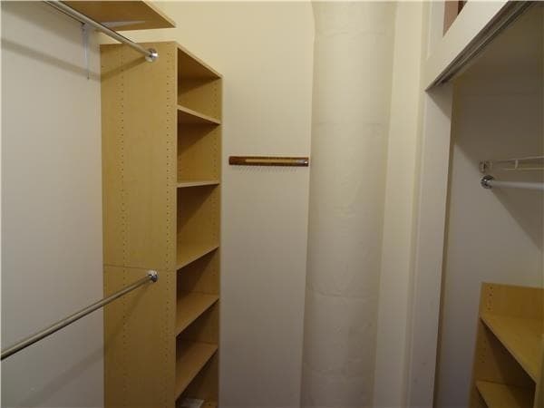 Building Photo - 80 Bay St Lndg