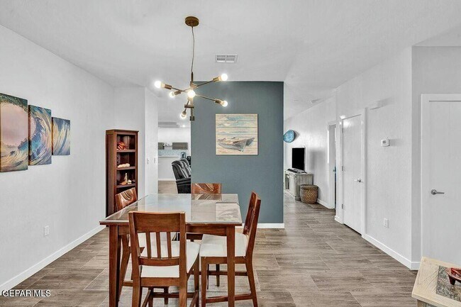 Building Photo - 992 Stamfordham Dr