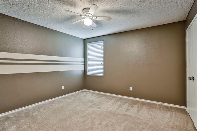 Building Photo - 16600 Jasmine Springs Dr