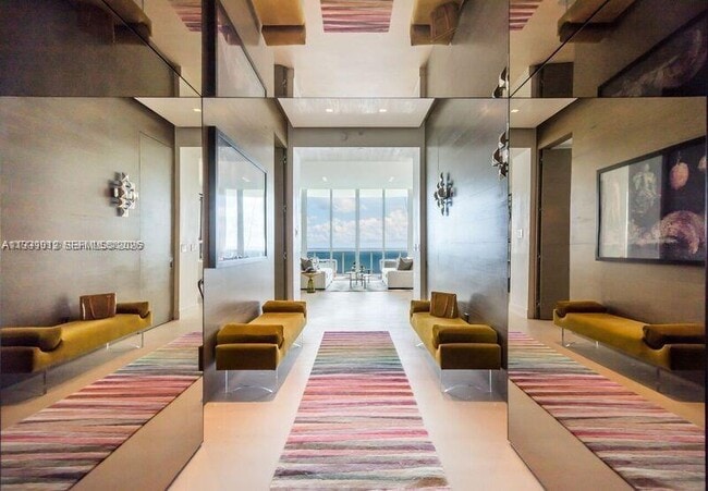 Building Photo - 16001 Collins Ave