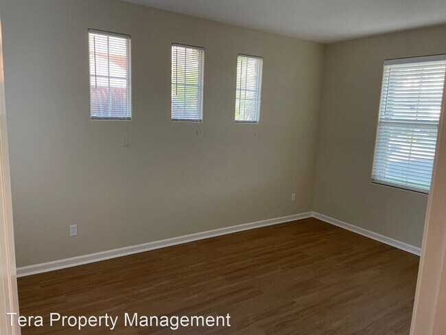 Building Photo - 4 br, 3 bath House - 5109 Campion Drive